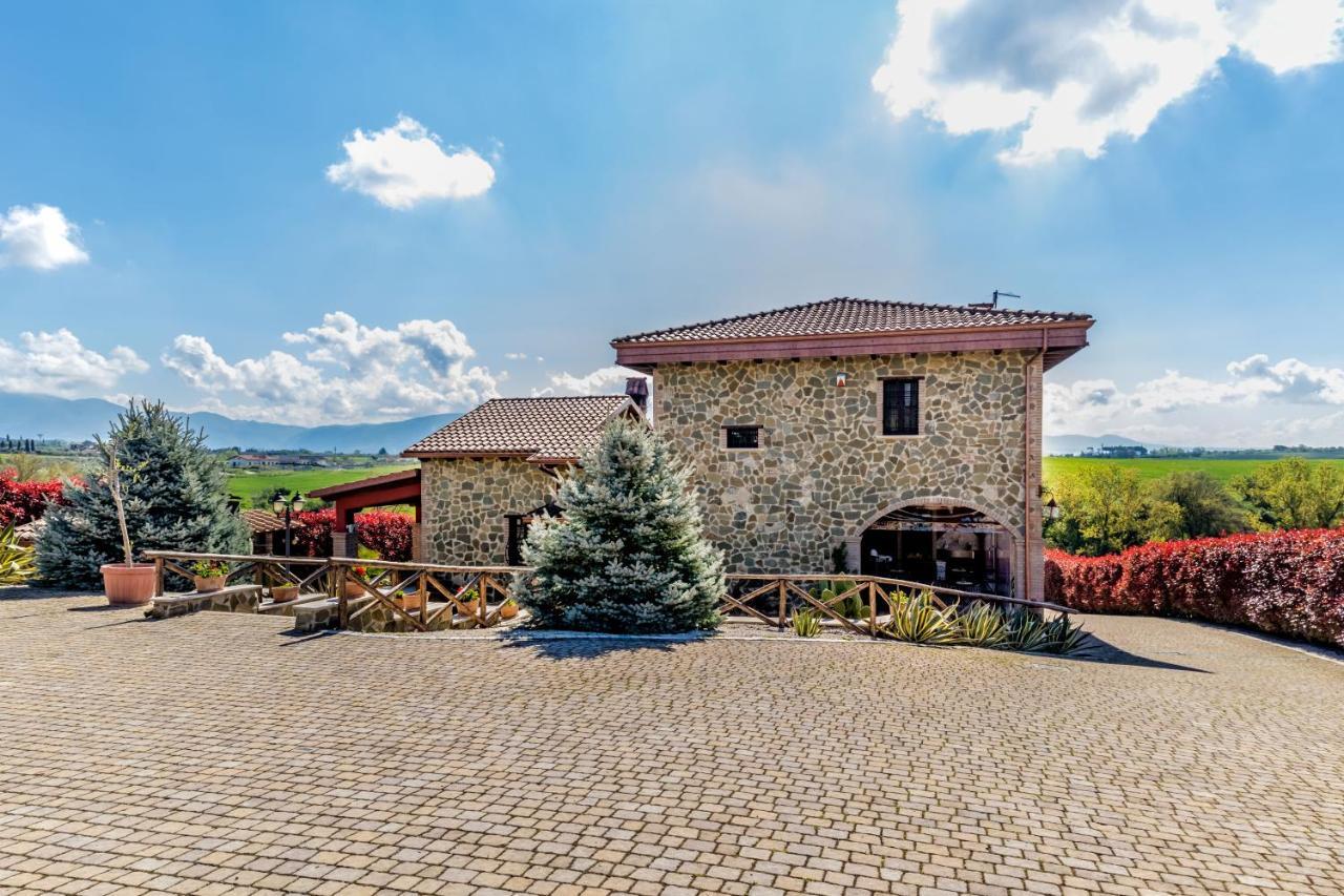 B&B A Casa Di Giulia Guidonia Exteriör bild