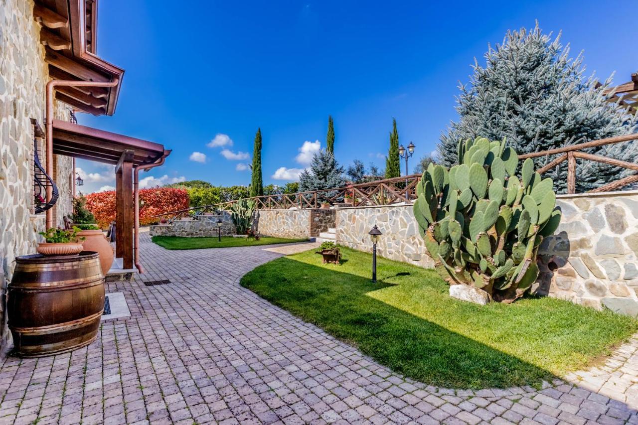 B&B A Casa Di Giulia Guidonia Exteriör bild